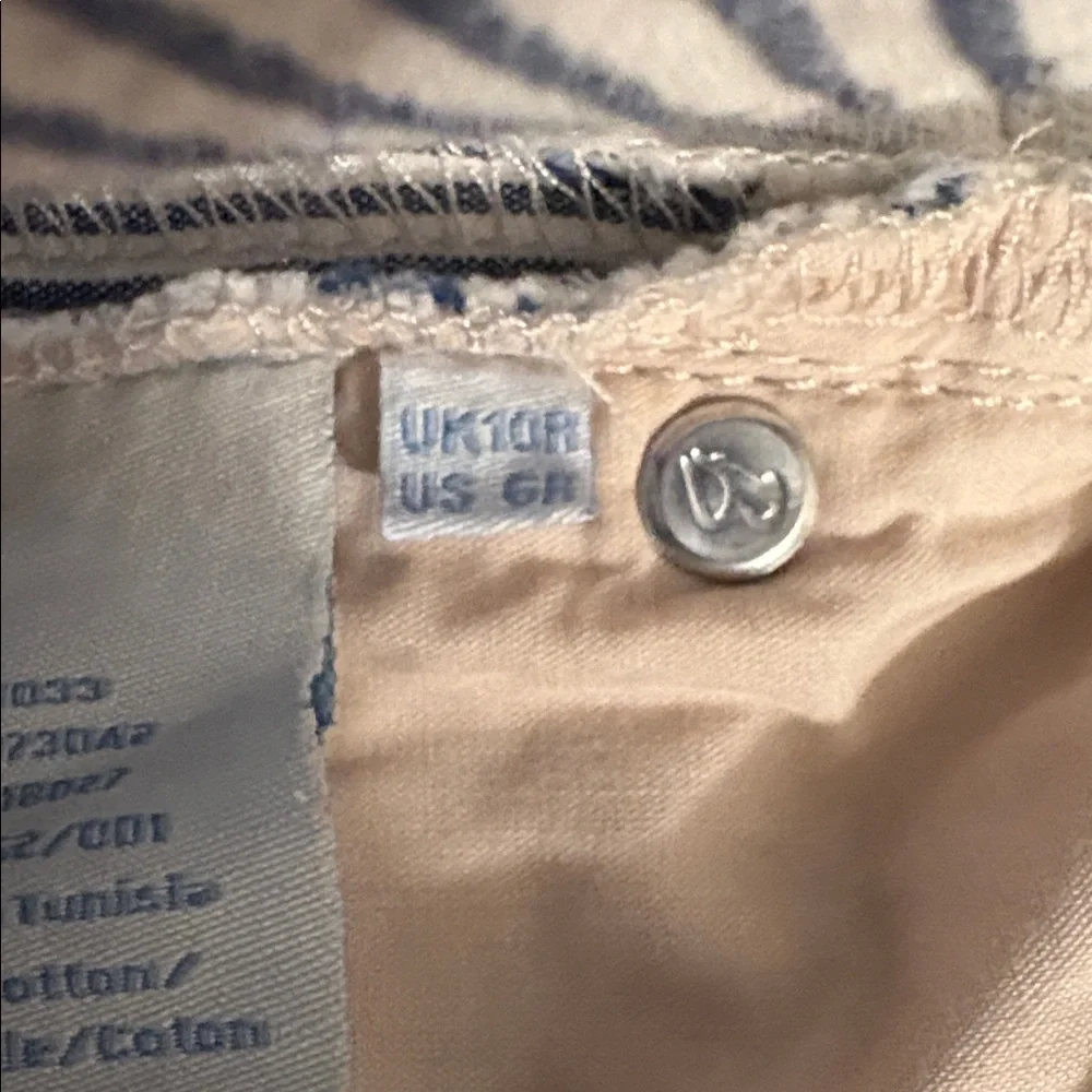 NWT Boden Seersucker Blue and White Stripe Cotton Shorts with Cuffs size 6 - Picture 6 of 8